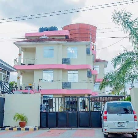 Airport Transit Lodges Dar es Salaam Exterior photo