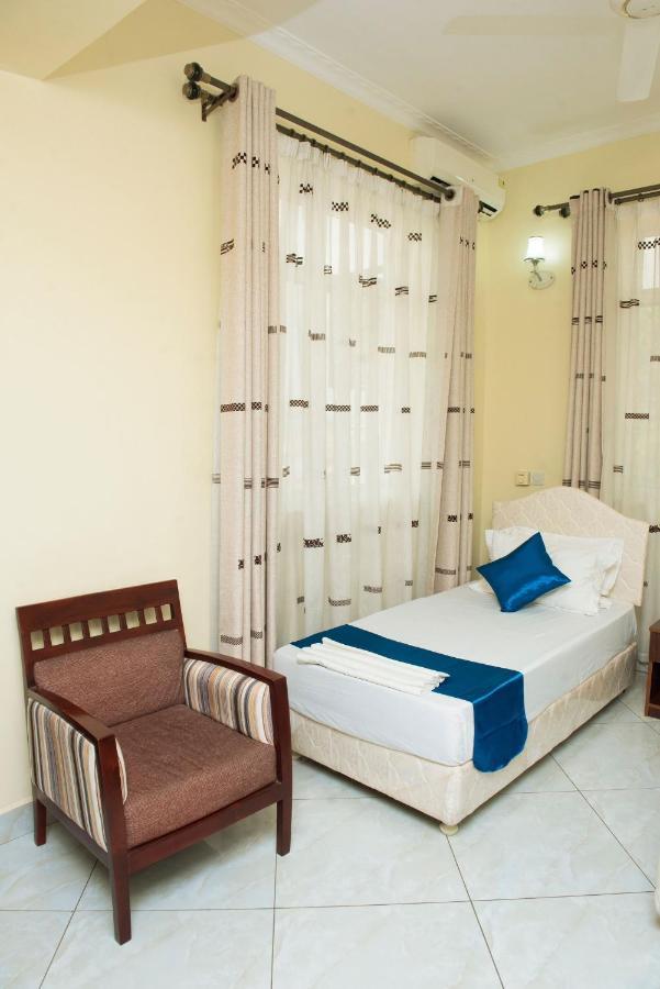Airport Transit Lodges Dar es Salaam Exterior photo